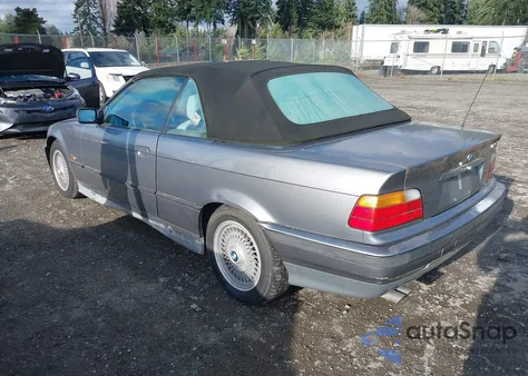 1995 BMW 325 Ic Automatic z USA, uszkodzony, nr VIN WBABJ6329SJD41903